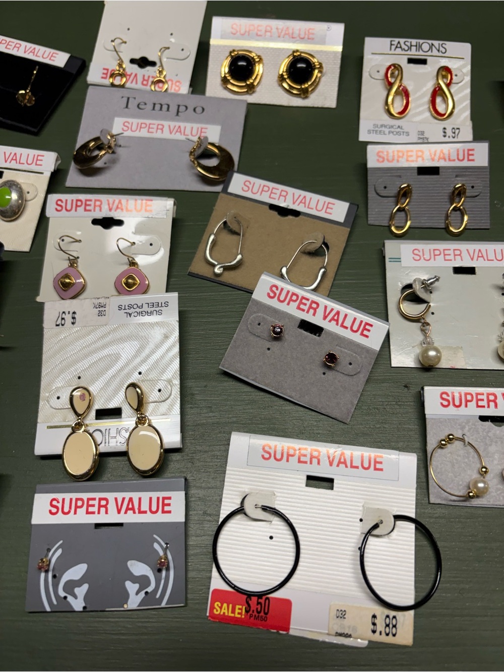 earring bundle - Picture 4 of 15